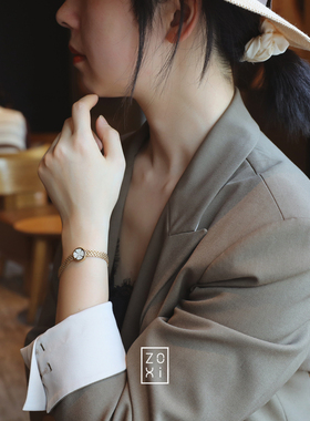 ZOXI宽版白贝四叶草手链复古中性