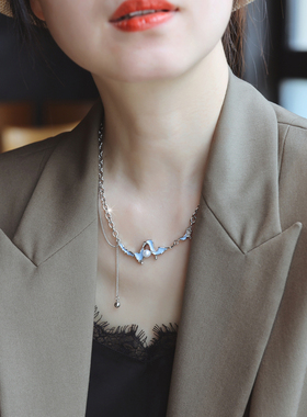 ZOXI高级感小众设计蓝色珍珠项链