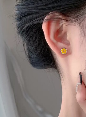 MaroMeko通体925银彩色小花耳钉