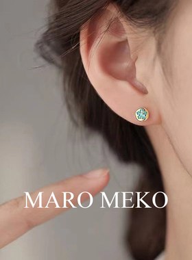 MaroMeko绿色圣诞树雪花耳钉