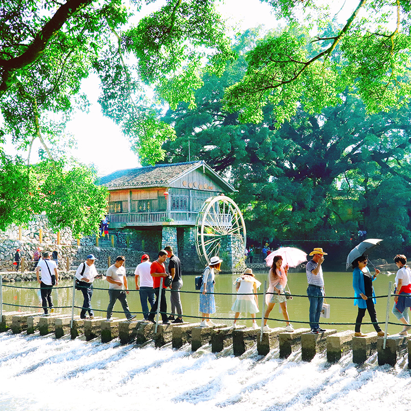 漳州南靖云水谣永定福建土楼王一日游小团纯玩头等舱厦门上门接送 - 图0