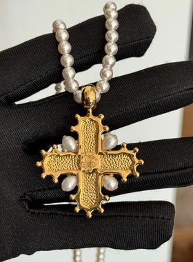 中古风复古宫廷风高级感复古镀真金项链耳钉耳环十字架天然石榴石