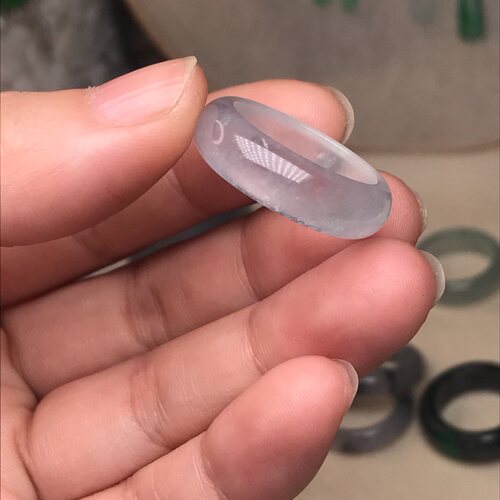 角饰珠宝原创设计新品高冰种水起荧光木那雪花棉翡翠戒圈白冰戒指 - 图2