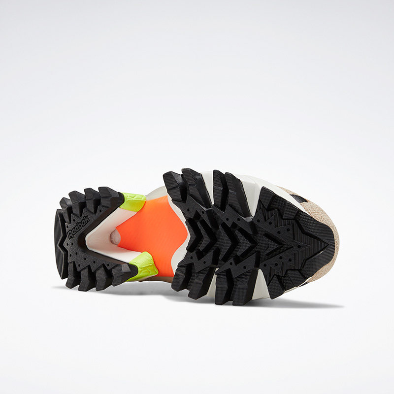  reebok板鞋/休闲鞋