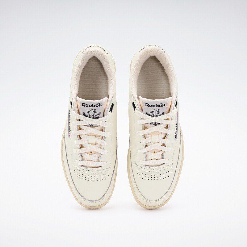  reebok板鞋