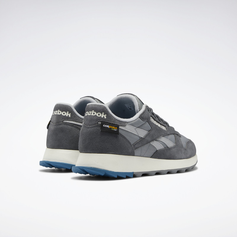  reebok板鞋/休闲鞋