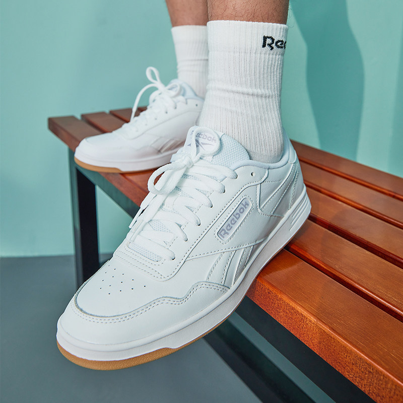  reebok板鞋