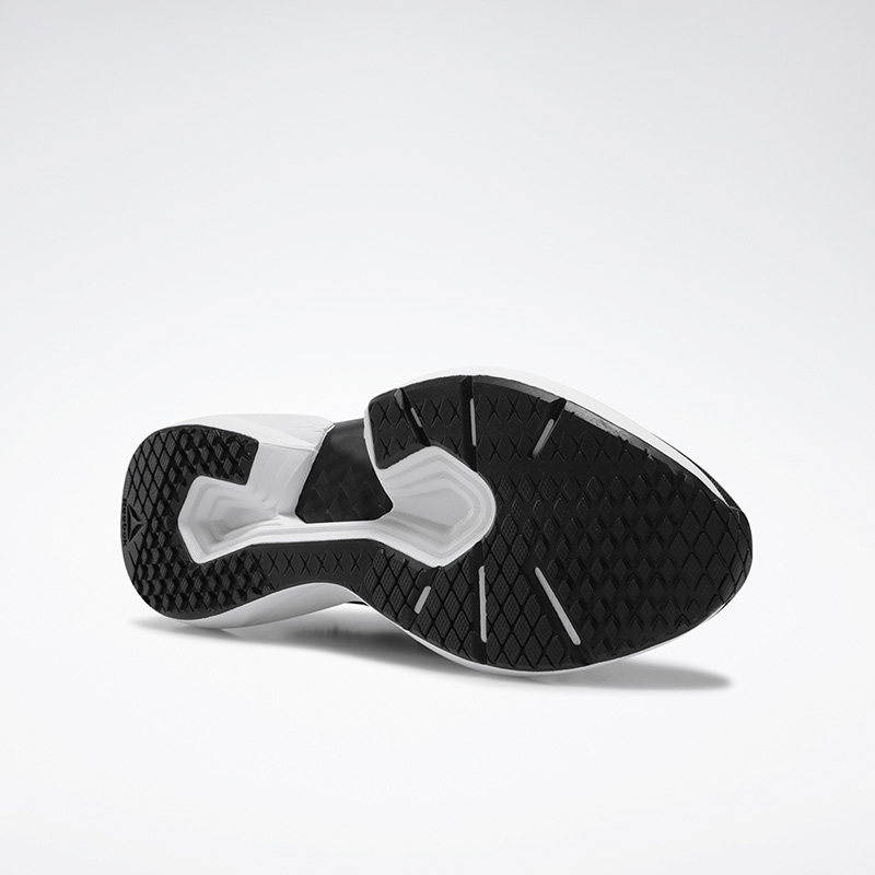  reebok跑步鞋