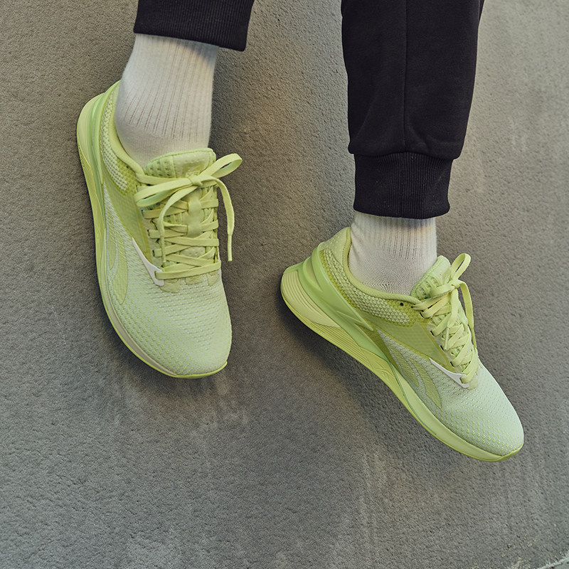  reebok综合训练鞋/室内健身鞋