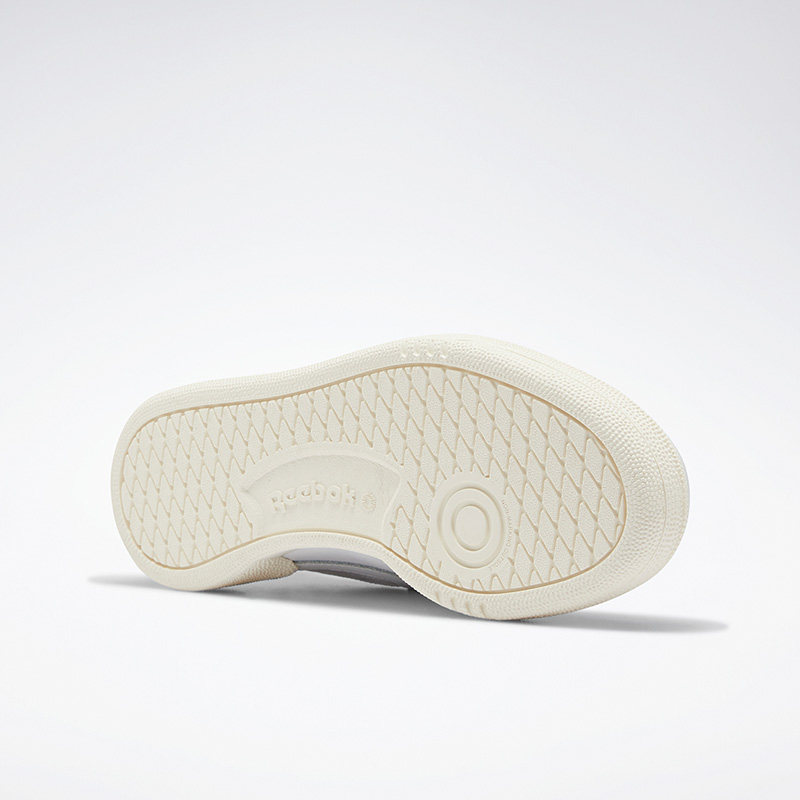  reebok板鞋/休闲鞋