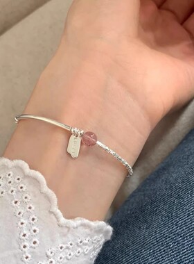 925纯银碎银子草莓晶幸运牌手链女2025新款爆款极简手饰春夏新品