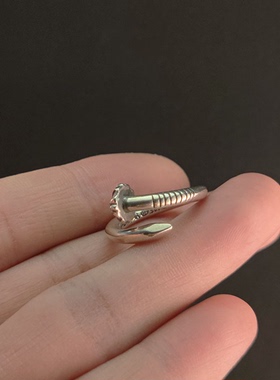 CH克罗伈S925银钉子白钻戒指欧美嘻哈个性复古做旧男女款款潮指环