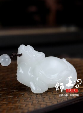 新疆和田玉龙龟手把件