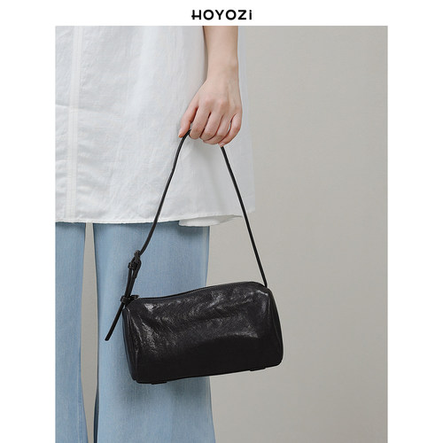 【小优家包包】HOYOZI玛黑旅人 头层牛皮笔筒腋下包女高级感精致 - 图2