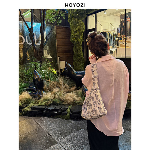 【小优家包包】HOYOZI原创灵豹 帆布刺绣腋下包女式2026新款单肩 - 图1