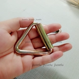 Большой металлический треугольный пряжка висят тяжелые предметы, висящие песчаные палаты палатка, мешок, пряжка, железная пряжка, пряжка, внутренний диаметр 4,8 см