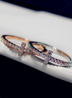 唐晶同款戒指微镶排钻小巧十字架