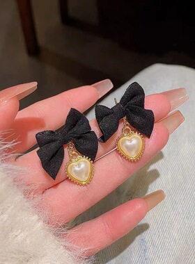 时尚轻奢小众珍珠蝴蝶结流苏耳环女高级感百搭气质精致镶钻耳饰品