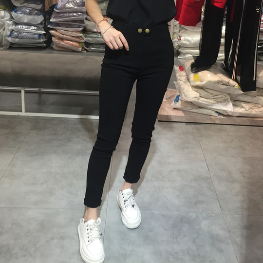 Spring and Autumn Slimming Versatile Stretch Feet Plush Leggings