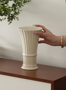 微瑕北欧法式陶瓷花器小众复古插花花瓶家居摆件插干花客厅装饰