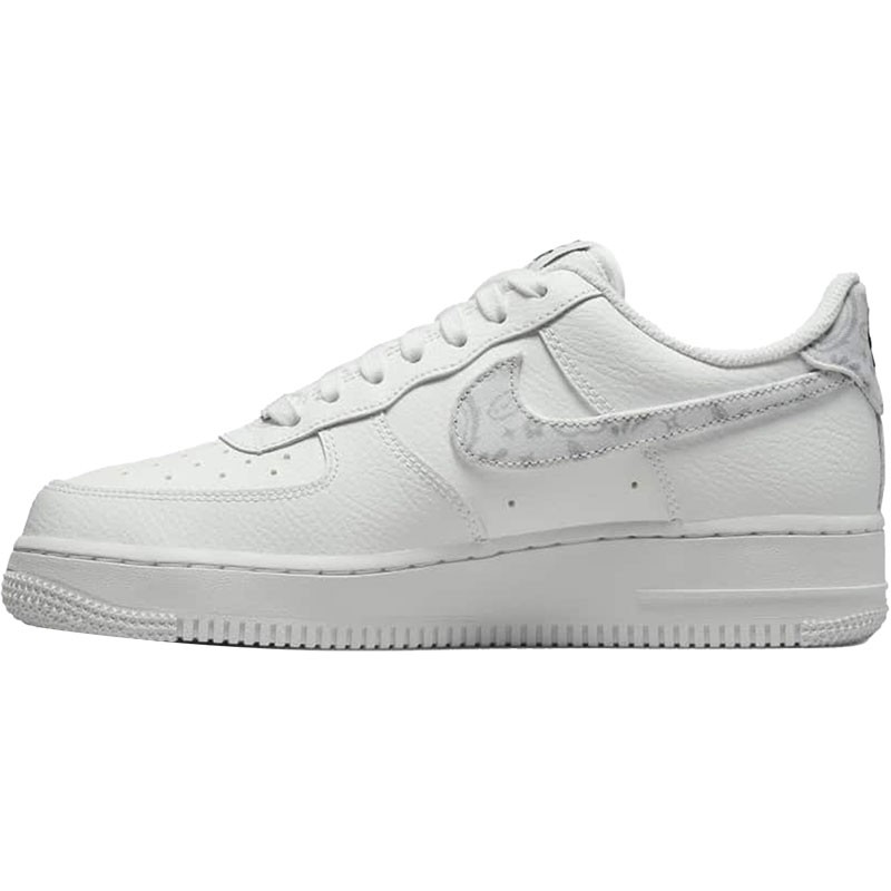 NIKE/耐克运动鞋男女空军一号Air Force 1'07经典低帮板鞋 DJ9942-图3