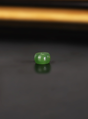 天然俄料碧玉散珠4x2.3mm 1933号 乌兰海苹果绿配珠隔珠 一物一图