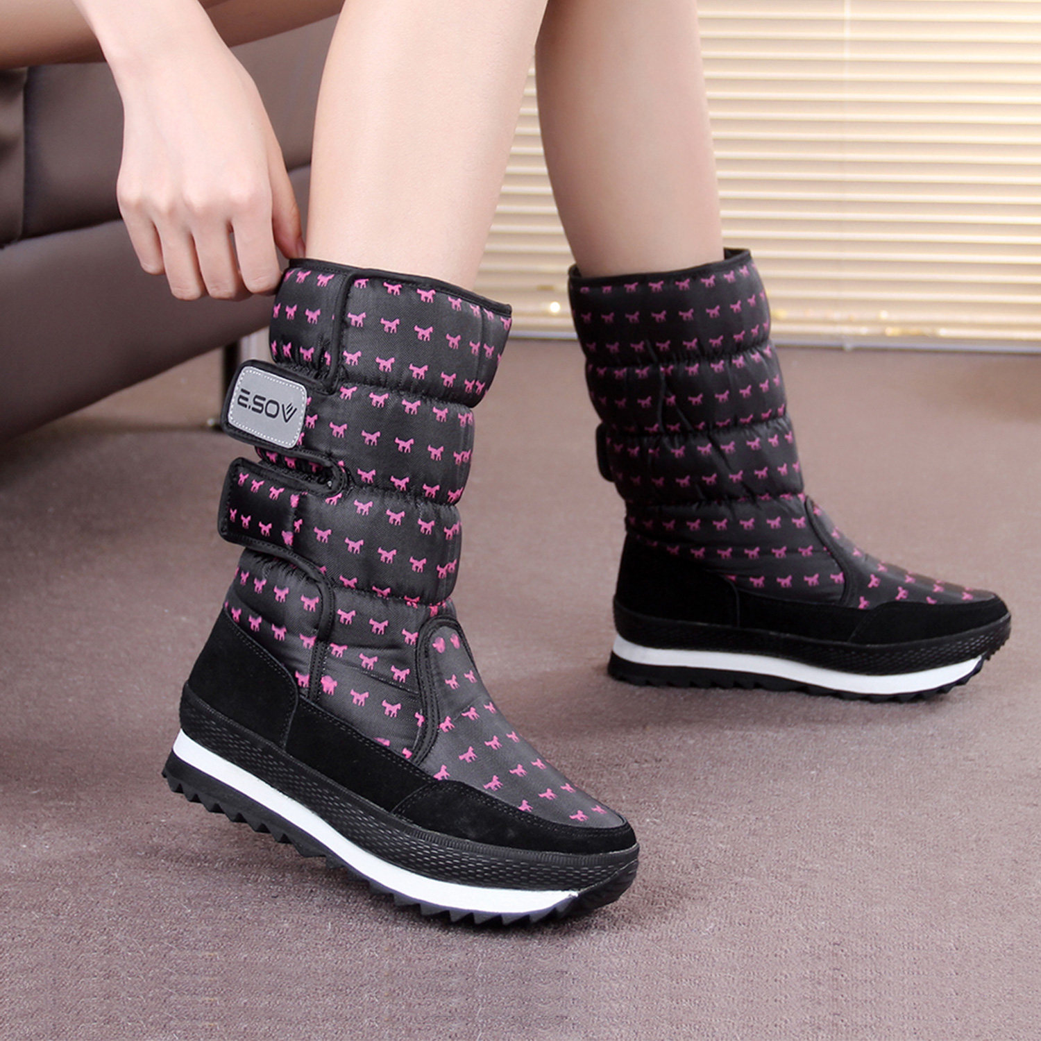 冬季新款棉靴防水防滑雪地靴女加厚保暖中筒靴厚底雪地鞋短靴女靴,淘宝优惠券,粉丝福利购,淘宝优惠卷