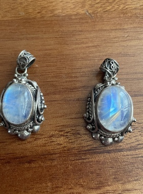 尼泊尔银饰月光石吊坠925银纯手工制作生日礼物