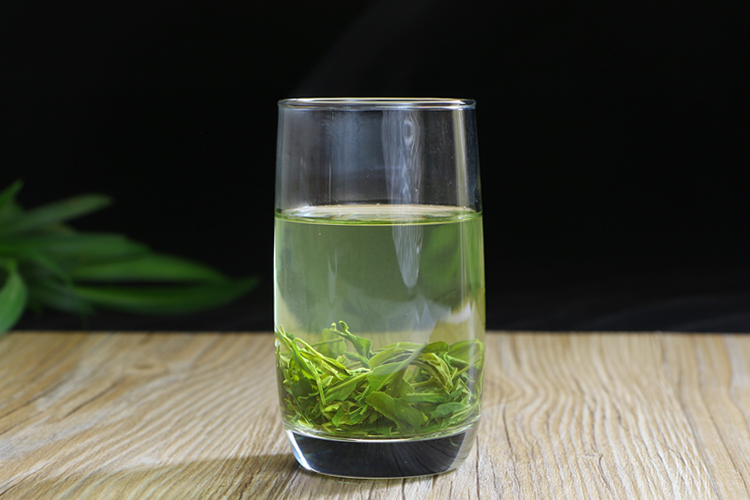 500g 新茶雨前高山春茶炒青绿茶袋装散装茶 2018 恩施富硒茶 500g 新茶雨前高山春茶炒青绿茶袋装散装茶 2018 恩施富硒茶