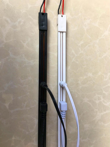 展柜导电槽展柜货架导电电源轨道条滑轨调节插座衣柜层板灯取电槽 - 图0