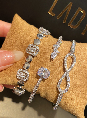 马眼8字形镀白金镶满钻多女手镯