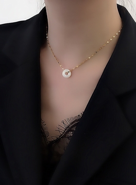 深海白蝶贝平安扣项链18k金