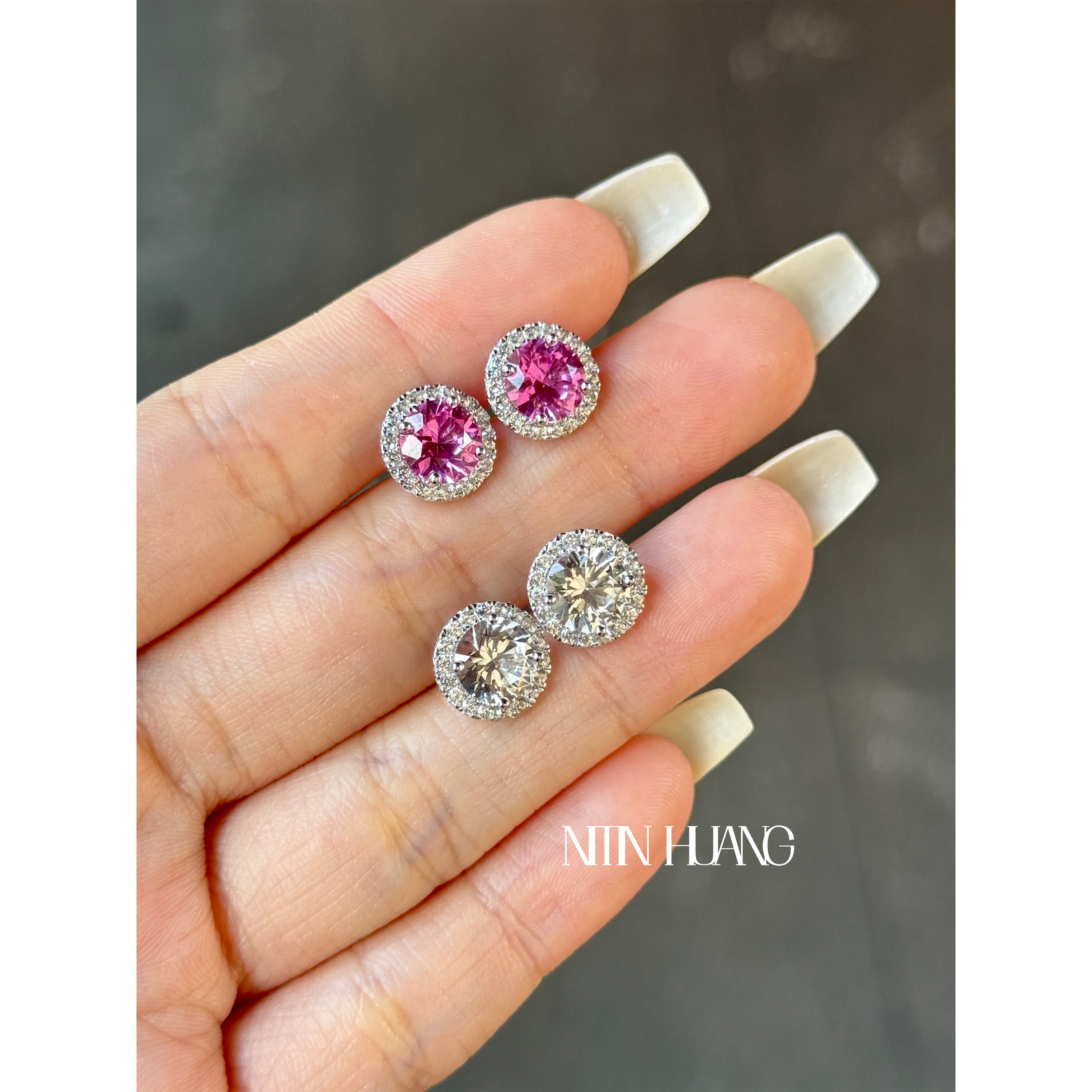 NITINHUANG露思同款培育蓝宝石单边1.5克拉围钻耳钉通体925纯银,淘宝优惠券,粉丝福利购,淘宝优惠卷