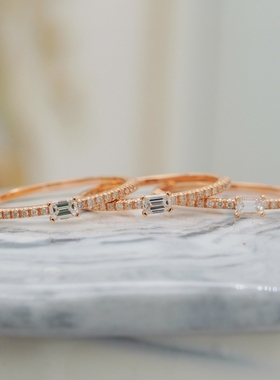 大福18K玫瑰金钻石戒指祖母绿切割时尚漂亮简约百搭