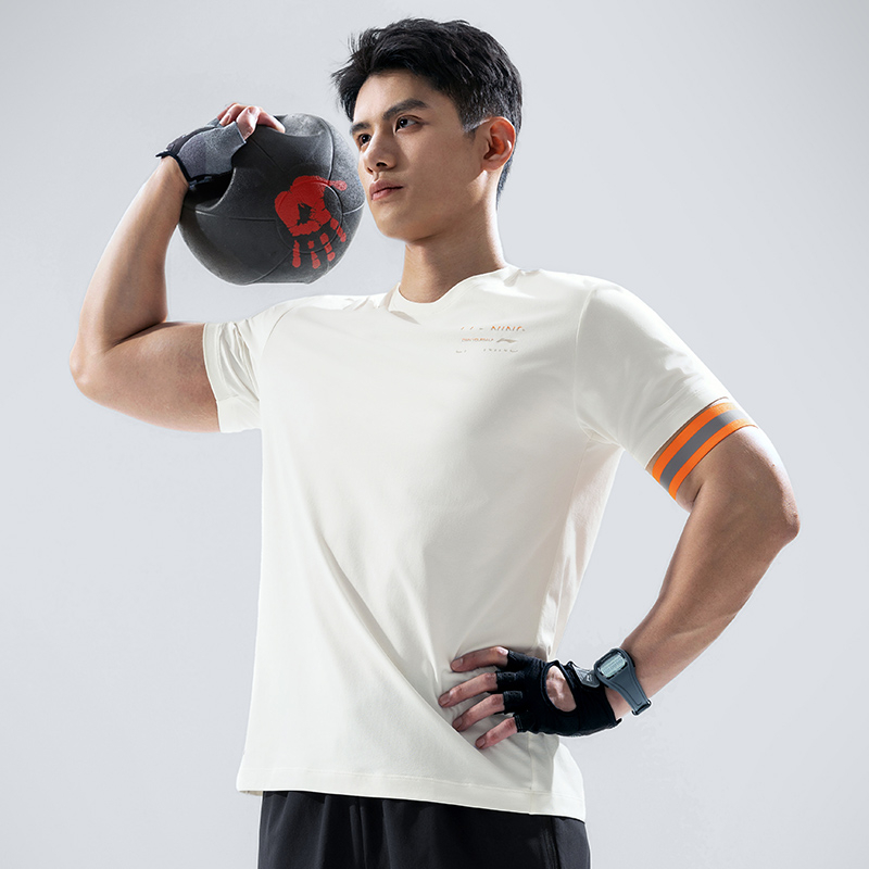 李宁短袖夏男子跑训系列舒适透气简约常规训练短袖T恤ATSU473-B品 - 图3