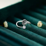 Безразмерное кольцо, модный небольшой дизайнерский ретро этнический серебряный браслет, серебряная застежка, серебро 999 пробы, этнический стиль, на указательный палец