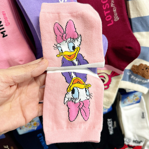 韩国代购迪士尼袜子女东大门春秋可爱卡通动漫米妮黛丝中筒袜新款 - 图1