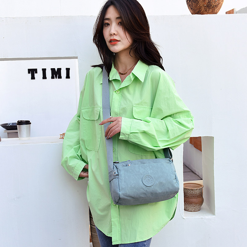 多隔层休闲尼龙牛津布包手机斜挎包 艾果果箱包女士包袋