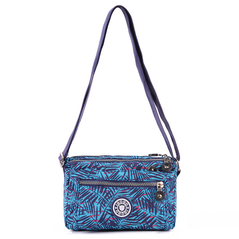 妈妈包中年帆布2020新款老人斜挎包 艾果果箱包女士包袋