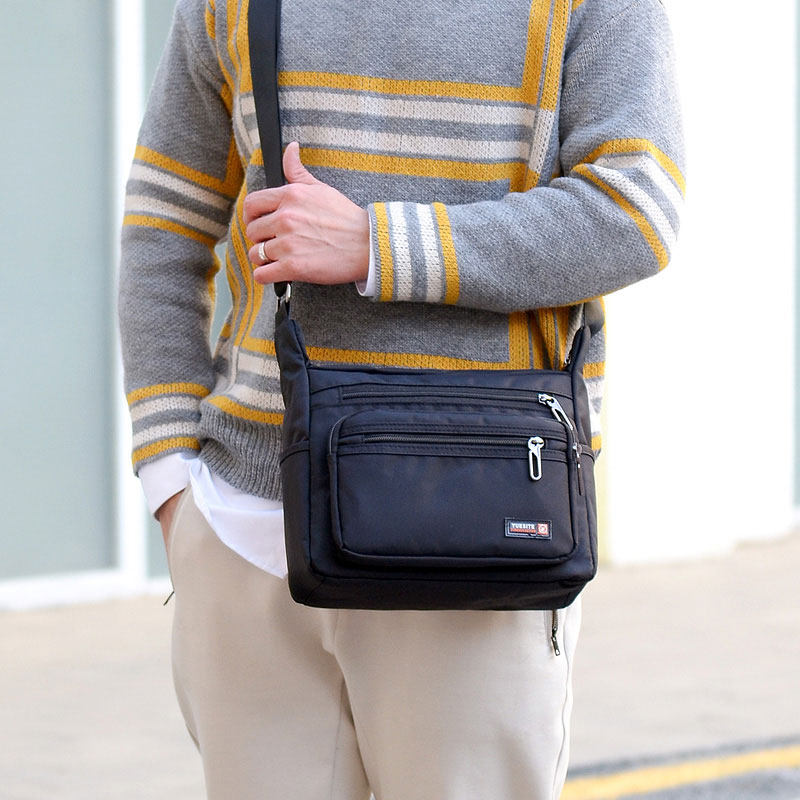 休闲男包2021新款防水尼龙斜挎包 艾果果箱包男士包袋