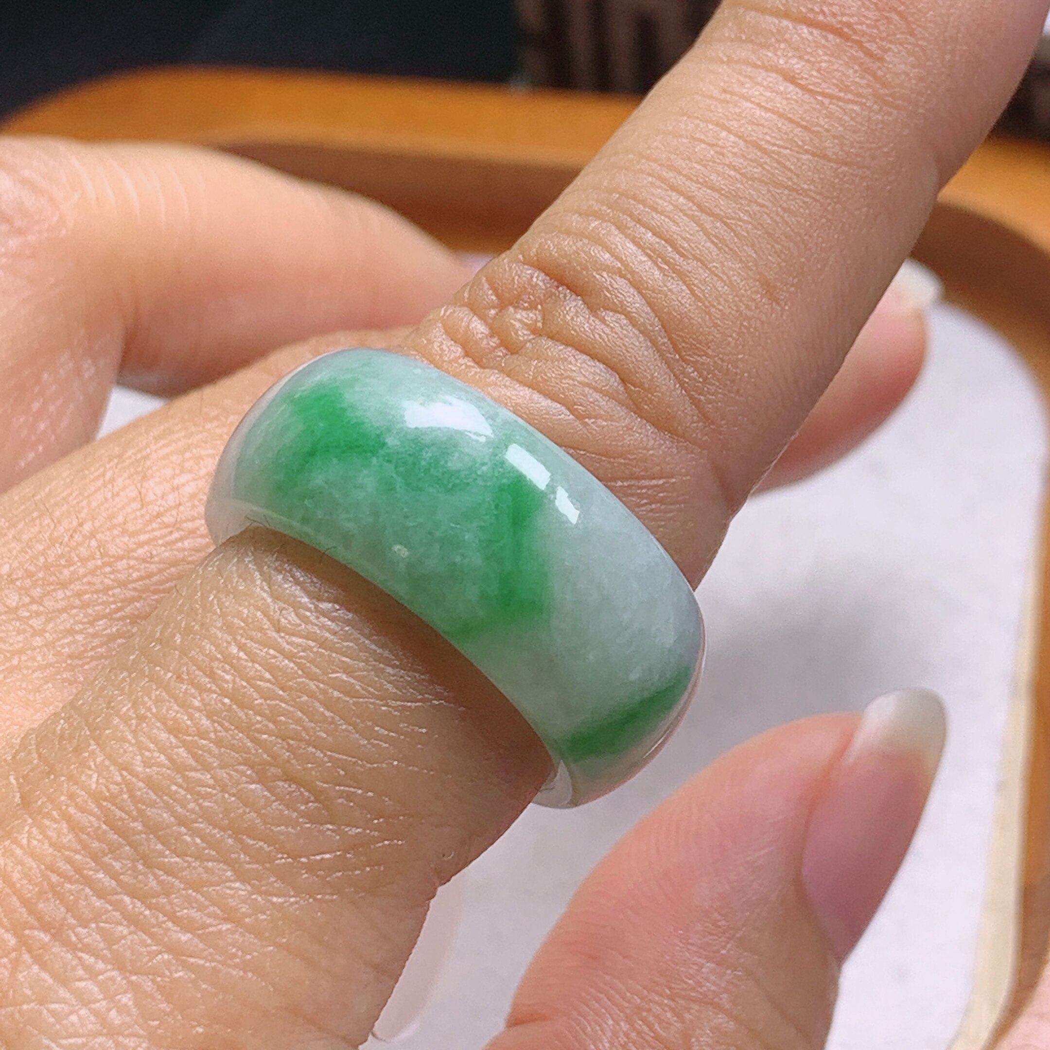 No. 16-17 Myanmar natural A-grade jade T1157 inner diameter 18.3-9.8-3.6mm green tire ring