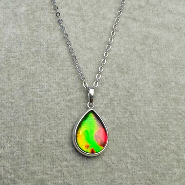 水晶面随机双色小水滴斑彩石吊坠（非图片款，可挑选）