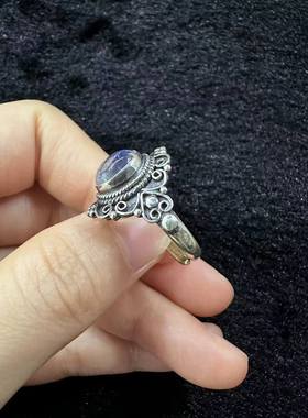月光石戒指 尼泊尔手工925纯银 天然石头净体彩虹光 女生饰品