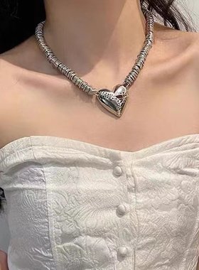 爱情情侣项链爱心镂空