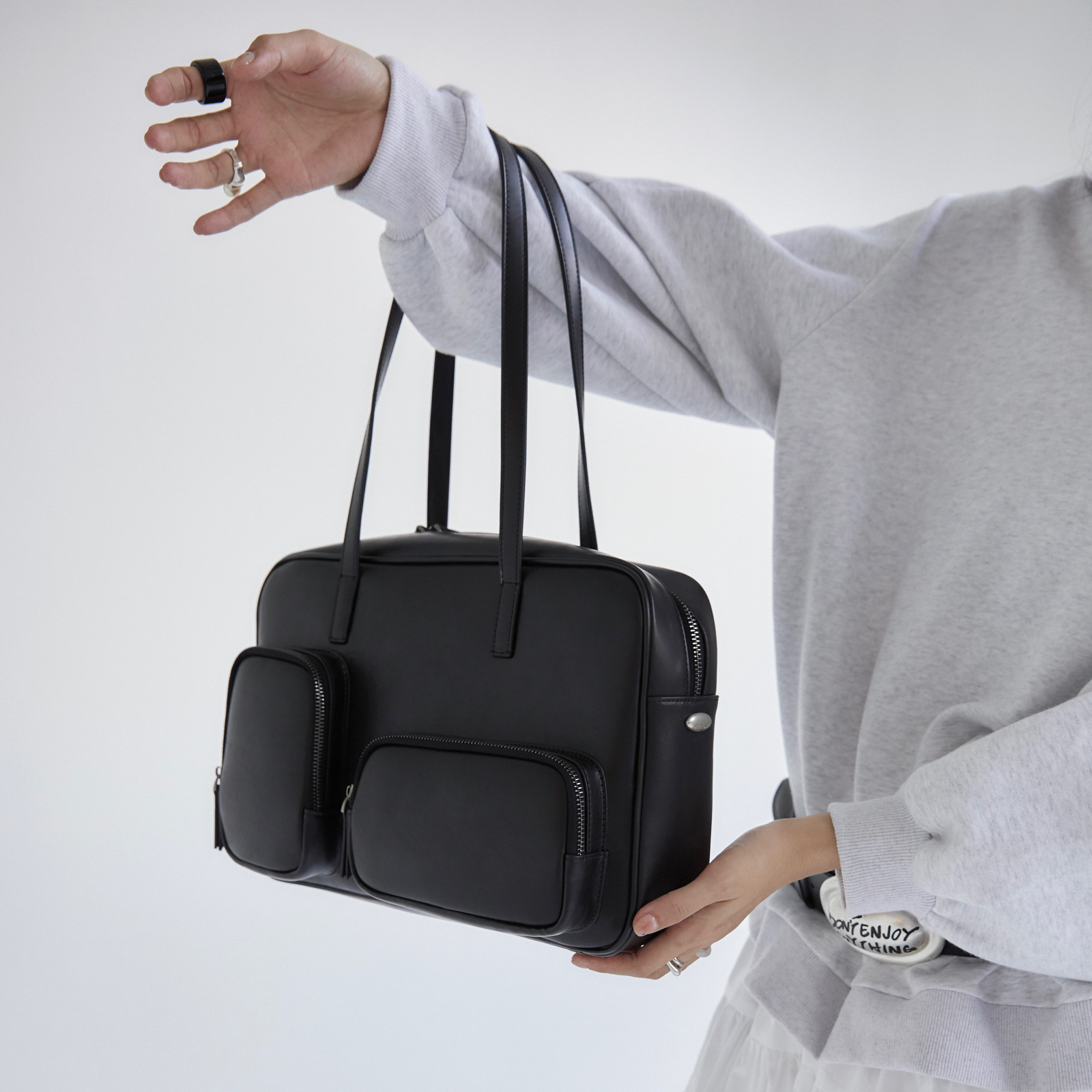 DirtySix /原创 皮耶吐司包 2色 大容量多口袋 牛皮学院方包,淘宝优惠券,粉丝福利购,淘宝优惠卷