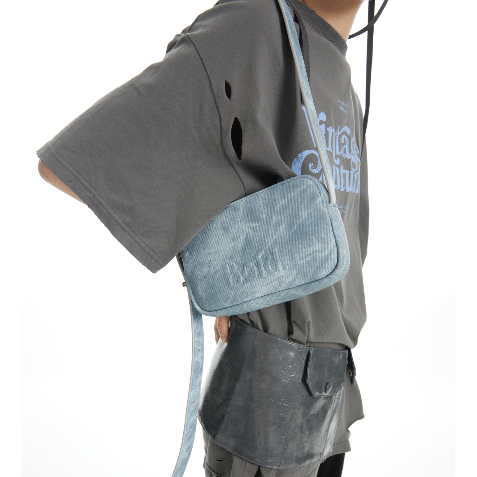 DirtySix /原创 Bold 凸凸包 NewJeans系列 牛皮小方包,淘宝优惠券,粉丝福利购,淘宝优惠卷