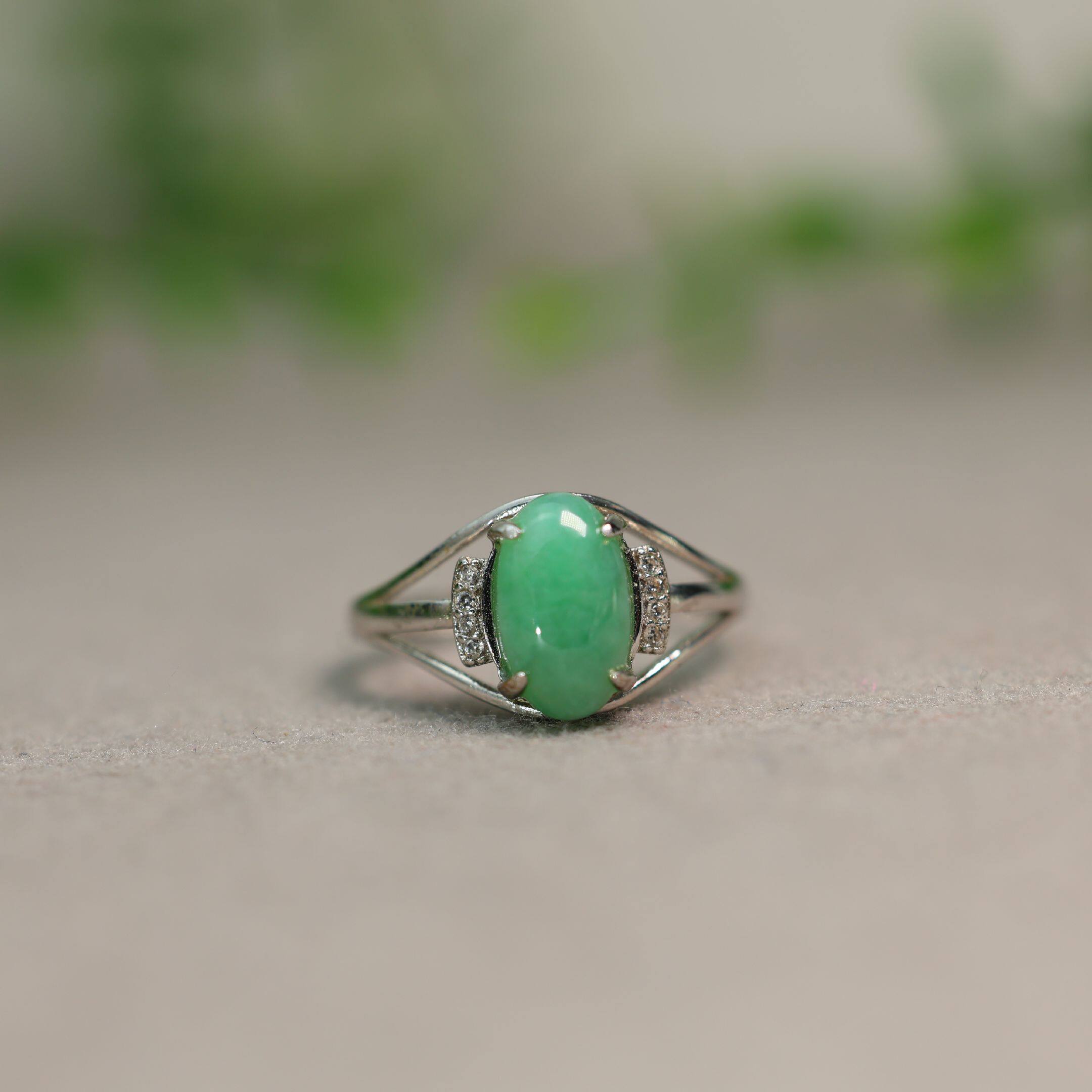 Natural Grade A Jade Oval Egg Ring
