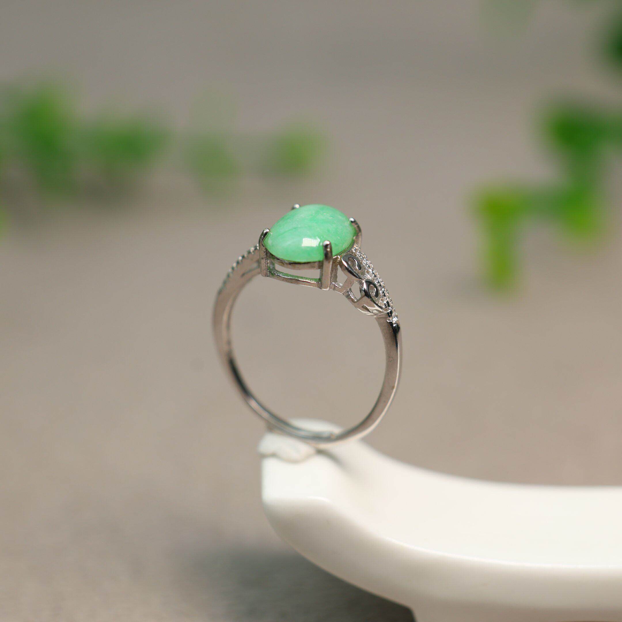 Myanmar natural grade A jadeite cabochon silver inlaid ring