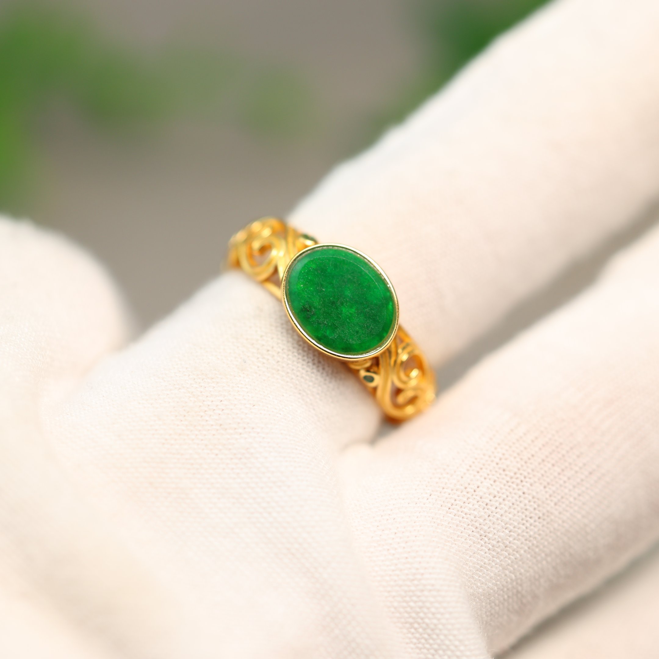 Myanmar natural grade A jadeite oval ring