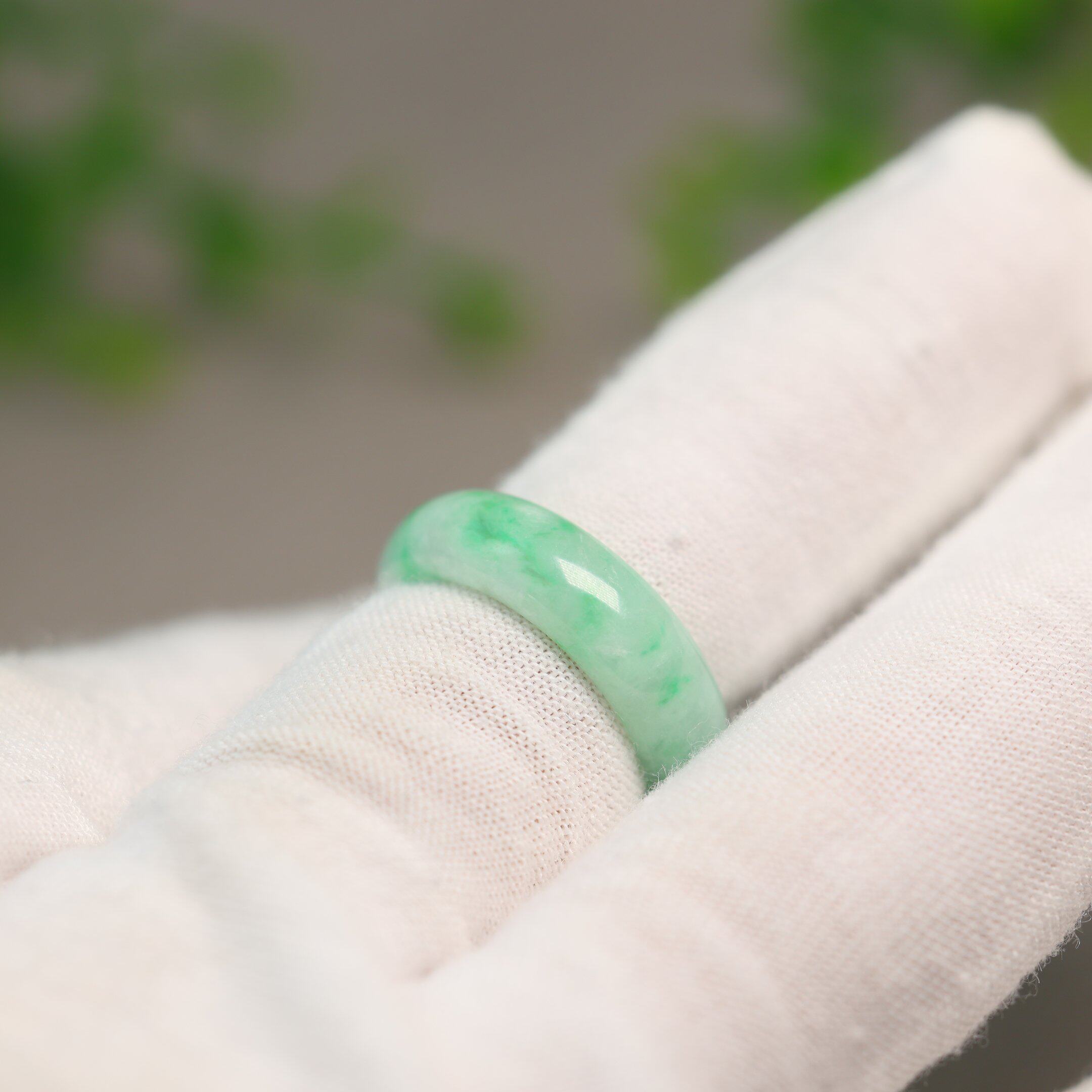 Waxy Piaoyang Green Burmese Natural Grade A Jade Ring